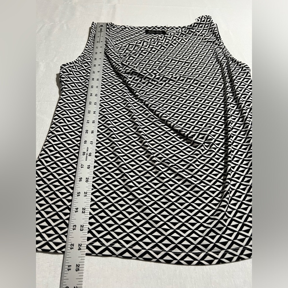 Ivanka Trump Sleeveless Blouse Top, Large - Picture 8 of 10